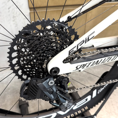 Epic Pro - SRAM X01 AXS, RockShox Ultimate BRAIN 2023